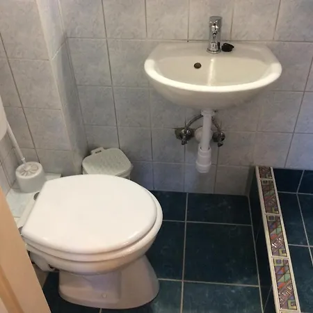 Ilona Kis Kastely Panzio 3* Keszthely