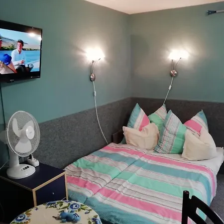 Ilona Kis Kastely Panzio Keszthely