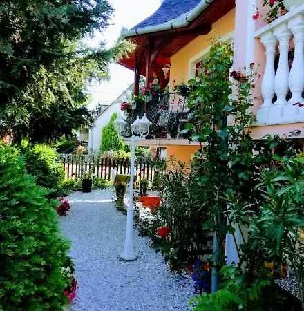 Penzion Ilona Kis Kastely Panzio Keszthely