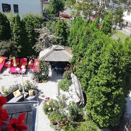 Ilona Kis Kastely Panzio Penzion 3*