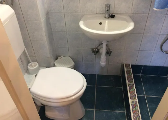 Ilona Kis Kastely Panzio 3* Keszthely