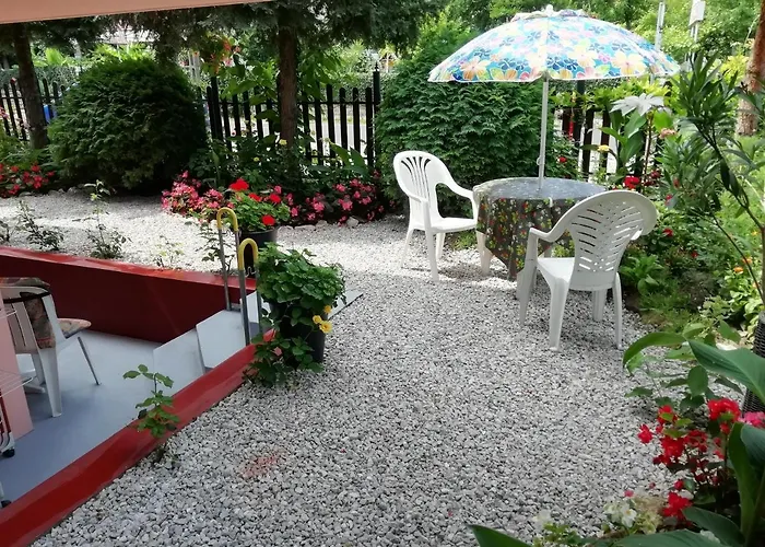 Ilona Kis Kastely Panzio