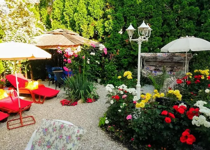 Ilona Kis Kastely Panzio Guest house Keszthely