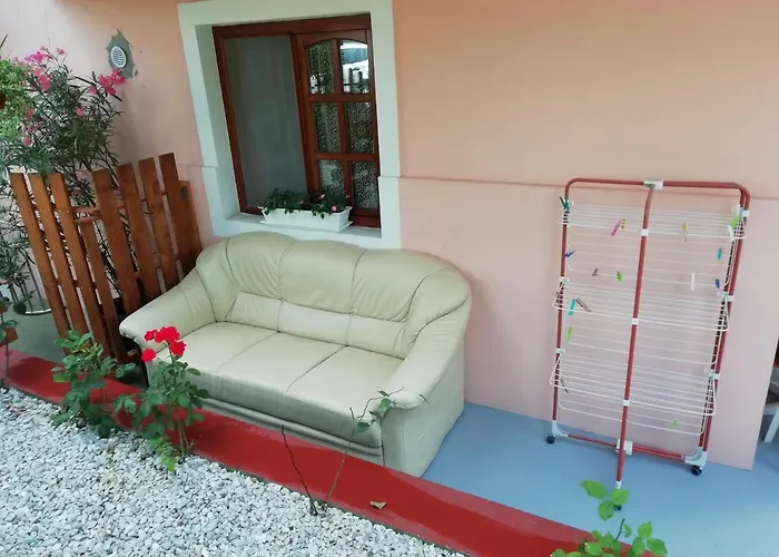 Ilona Kis Kastely Panzio Guest house